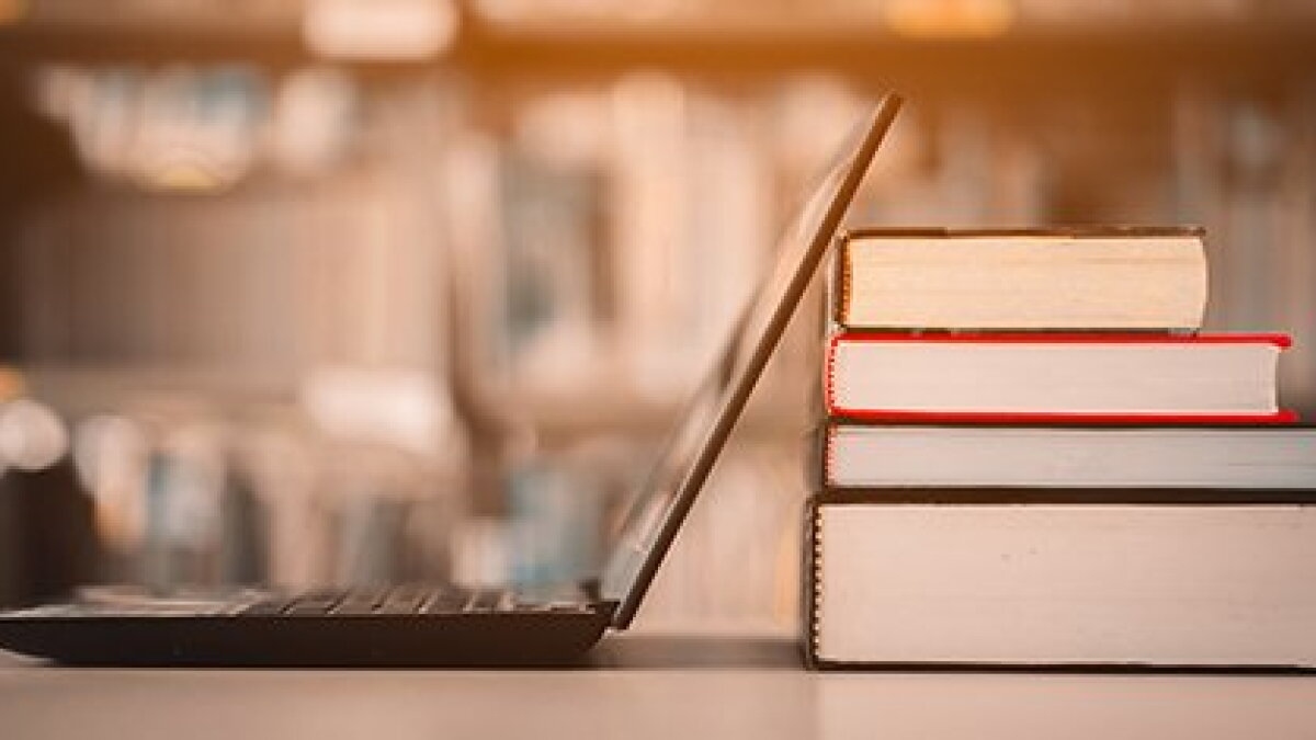 Teaching Literature (TL) TL1